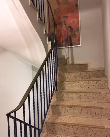 Apartman Pension Fuer Langzeitmiete 2 Bis 3 Bett Zimmer Monatsmiete Ab 450 Eur Warm 91639 Wolframs - Eschenbach Vollmoebliert Gemeinschaftskueche Waschmaschiene Parkplatz Kostenlos Sehr Zentral